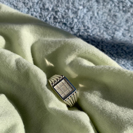 Lucky Burberries ring/ GOLD or SILVER !⋈!